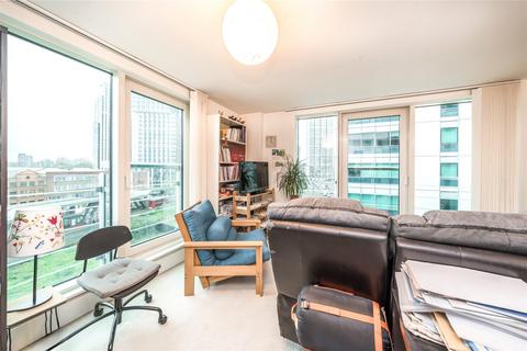 2 bedroom apartment for sale, Admiral House, 19 St. George Wharf SW8