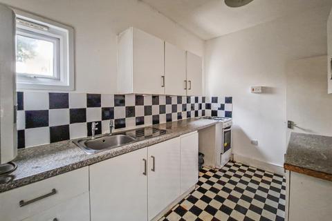 2 bedroom flat for sale, Oban Road, Southend-on-Sea SS2