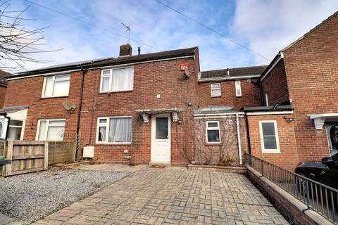 3 bedroom terraced house for sale, MILL ROAD, WATERLOOVILLE