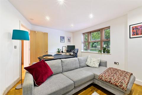 1 bedroom apartment for sale, Cadogan Terrace, Hackney Wick, London, E9