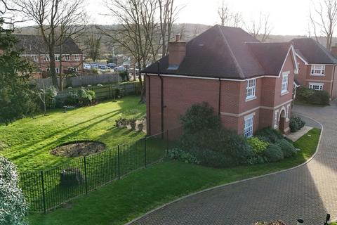 4 bedroom detached house for sale, Birch Close, Aston Clinton, Buckinghamshire