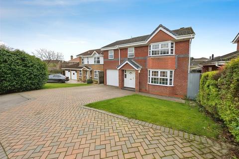 4 bedroom detached house for sale, Fielding Court, Crook