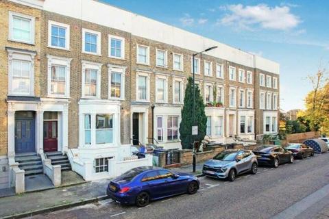 1 bedroom maisonette to rent, Richmond Road, London, E8