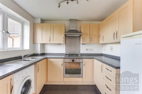 2 bedroom apartment for sale, Herent Drive, Ilford