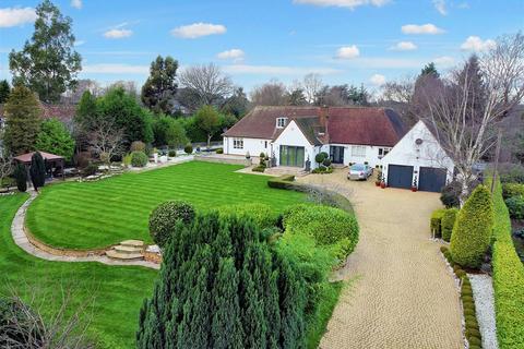 4 bedroom detached house for sale, Beeston Fields Drive, Bramcote