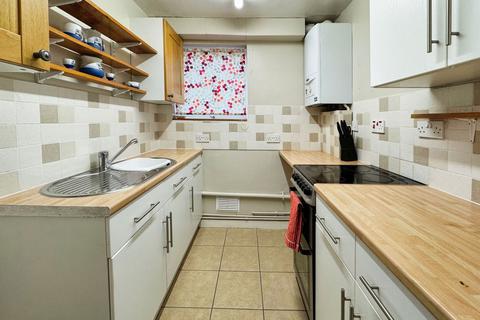 2 bedroom flat for sale, Bernard Crescent, Minehead TA24