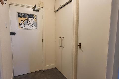 1 bedroom flat to rent, Windlesham Road, Brighton