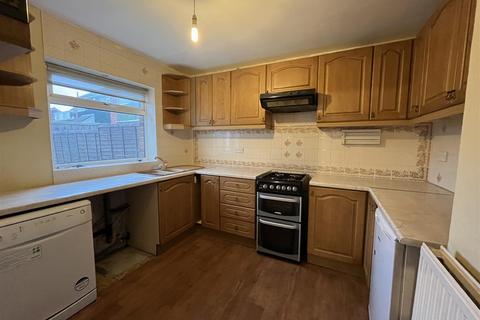 3 bedroom semi-detached house for sale, Greenacre Drive, Bradford BD12