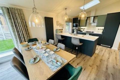 2 bedroom lodge for sale, Percy Wood Country Park