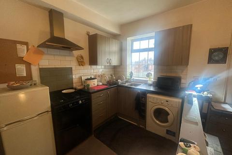 1 bedroom flat to rent, North Street, Oadby, Leicester LE2