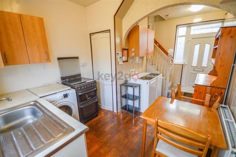 2 bedroom end of terrace house for sale, Maple Grove, Sheffield, S9