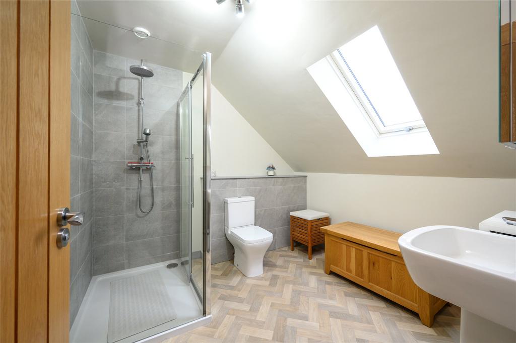 En Suite Shower Room