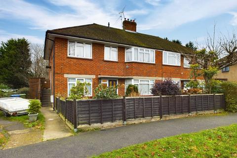 2 bedroom maisonette for sale, Birchett Road, Farnborough, Hampshire, GU14