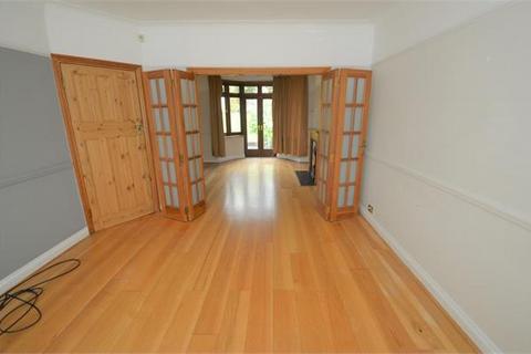 4 bedroom semi-detached house to rent, Bunns Lane, Mill Hill, NW7