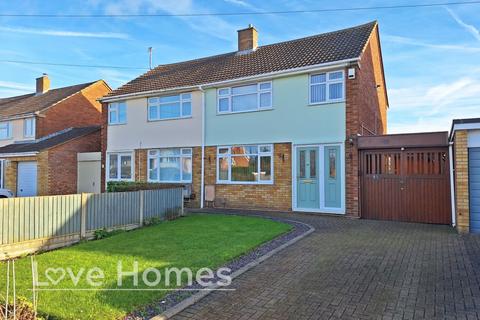 3 bedroom semi-detached house for sale, Norman Road, Barton-Le-Clay, MK45 4PX