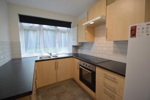 2 bedroom flat to rent, Lovelace Road, Surbiton