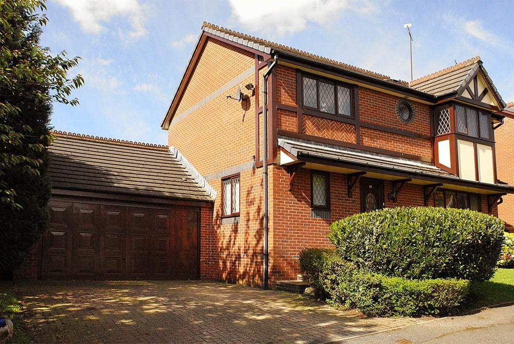 12 Carrington Close, Smallbridge, Rochdale 4 bed detached house £250,000