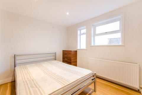 1 bedroom flat to rent, Finchley Road, Hampstead, London, NW3