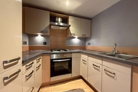 2 bedroom flat to rent, McPhail Street, Glasgow, G40