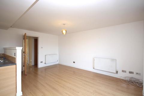 2 bedroom flat to rent, McPhail Street, Glasgow, G40