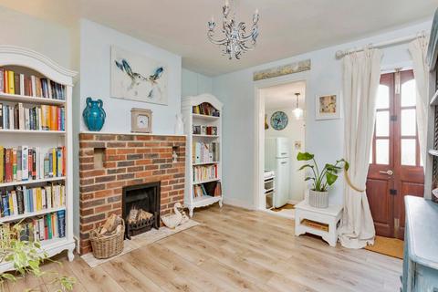 2 bedroom terraced house for sale, Nelson Avenue, Tonbridge TN9