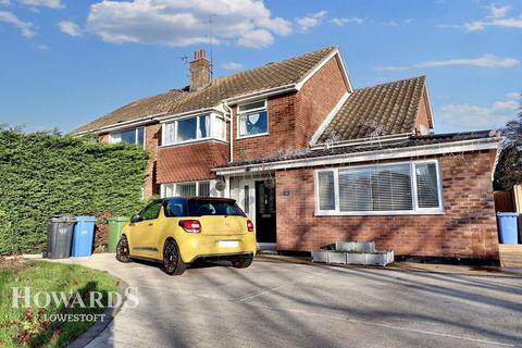 5 bedroom semi-detached house for sale, Westwood Avenue, South Oulton Broad