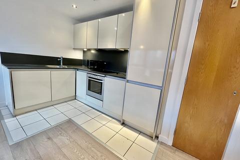 2 bedroom flat to rent, Tempus Tower, 9 Mirabel Street, M3 1NN