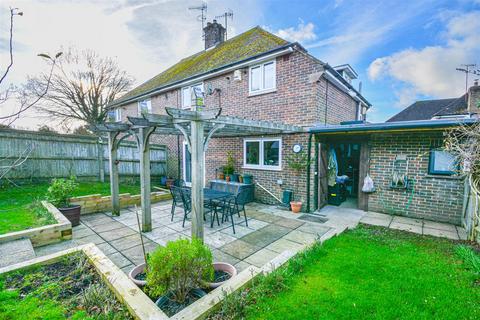 3 bedroom semi-detached house for sale, North Trade Road, Battle