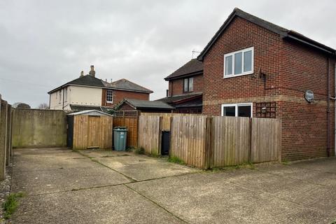 2 bedroom semi-detached house for sale, Louis Road, Sandown, Isle of Wight