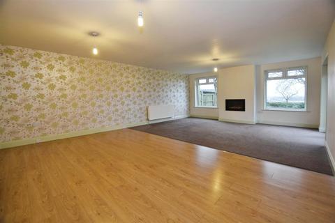 4 bedroom detached bungalow for sale, Burton Road, Flixborough