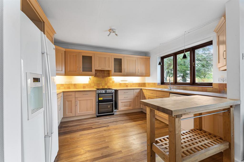 NATURAL WOOD KITCHEN.jpg