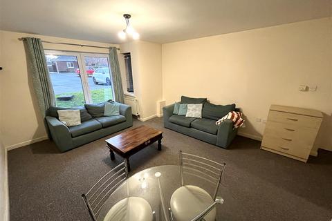 2 bedroom apartment for sale, Elizabeth House, Scholars Court, Hartshill