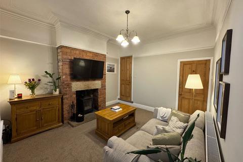 2 bedroom terraced house for sale, Calder Road, Mirfield, WF14