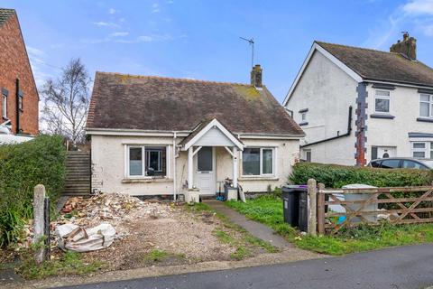 2 bedroom bungalow for sale, St Huberts Drive, Skegness PE25