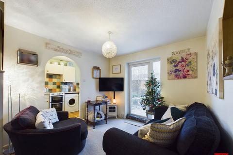 1 bedroom end of terrace house for sale, Lower Meadow, Gloucester GL2