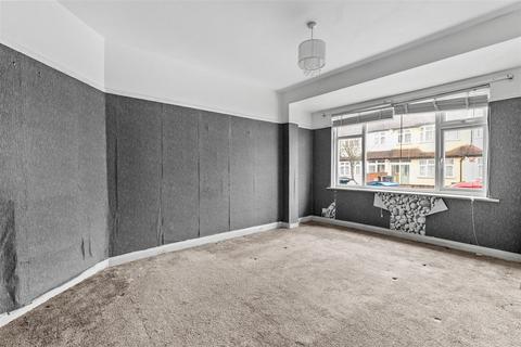 3 bedroom terraced house for sale, Malden Avenue, London