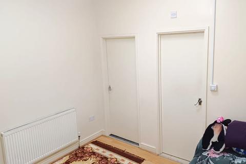 1 bedroom flat to rent, Carr Road, London E17