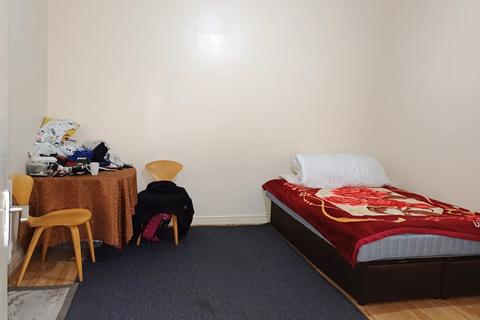 1 bedroom flat to rent, Carr Road, London E17