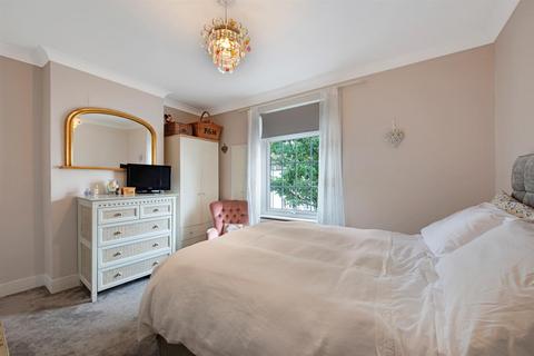 35 Heathfield Road, Bromley, BR1 3RW