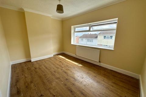 3 bedroom end of terrace house to rent, Guys Road, Barry, The Vale Of Glamorgan. CF63 3QA