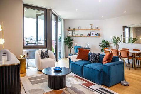 2 bedroom apartment for sale, Riverside Quarter, Wandsworth, London, SW18