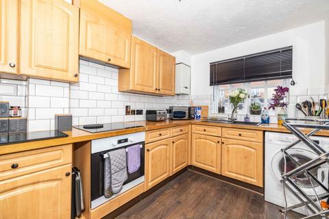 3 bedroom terraced house for sale, Chineham Way, Canterbury, CT1