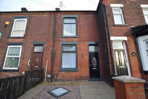 3 bedroom terraced house to rent, Neville Street, Platt Bridge