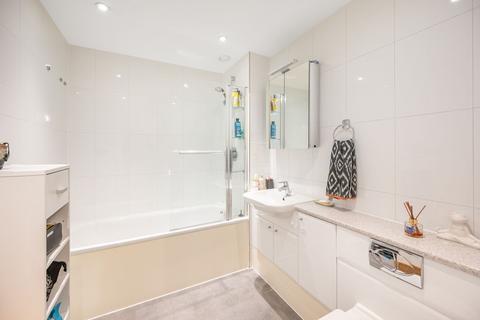 1 bedroom flat for sale, High Road, Willesden Green, London, NW10