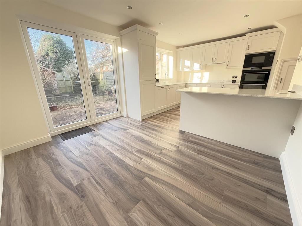 Open plan dining kitchen