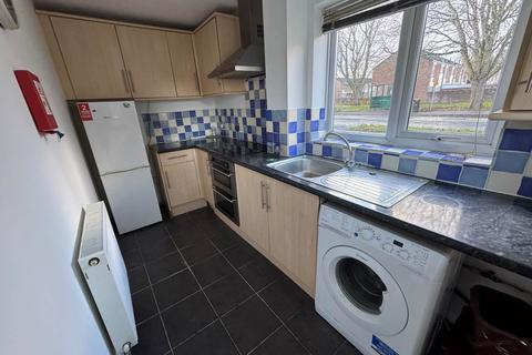 2 bedroom end of terrace house for sale, Kenwyn Close, Taunton TA1