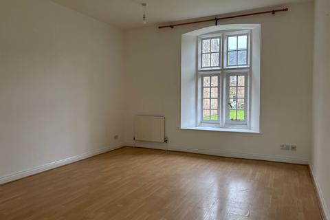 2 bedroom ground floor flat for sale, Lower Chapel Court, South Horrington Village, Wells, BA5