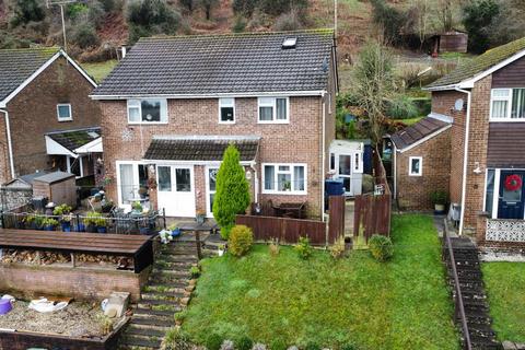 4 bedroom semi-detached house for sale, Wintles Close, Mitcheldean GL17