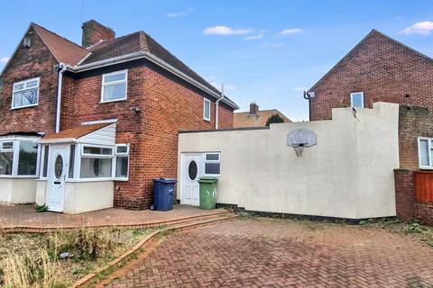 4 bedroom semi-detached house for sale, Norman Avenue, New Silksworth, Sunderland, Tyne and Wear, SR3 2EH