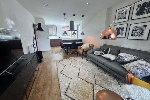 3 bedroom apartment for sale, Roper Court, George Leigh Street, Manchester, Lancashire, M4